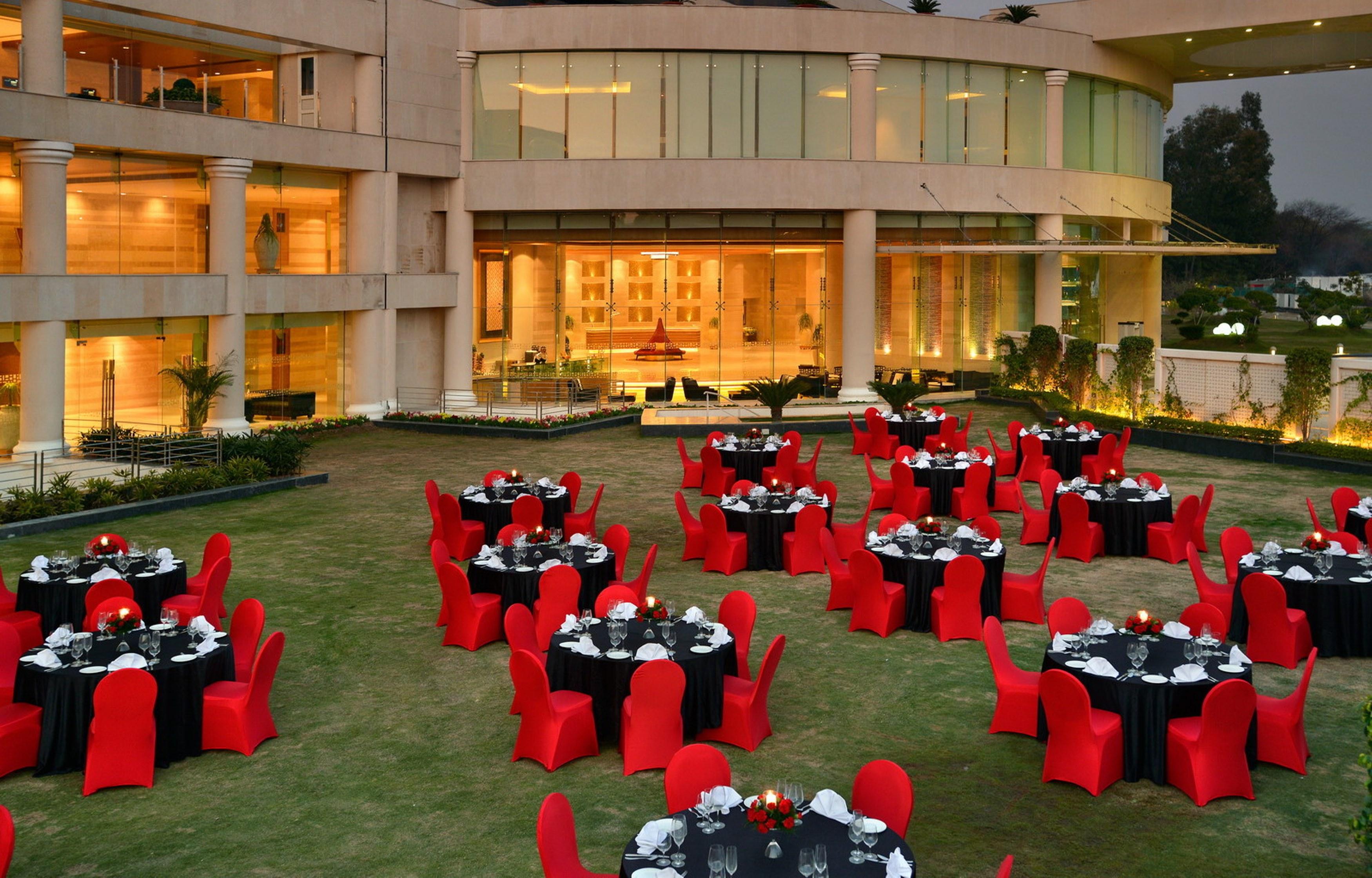 The Lalit Chandigarh Exterior photo